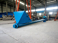 螺旋輸送機(jī)的輸送結(jié)構(gòu)為：螺旋機(jī)殼，螺旋軸，螺旋葉片，螺旋電機(jī)等多個(gè)部件的使用。
